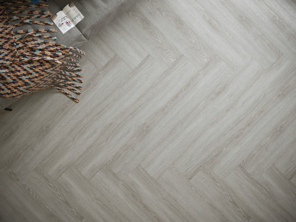 Кварц-виниловая плитка FineFloor Gear Дуб Лосаль FF-1811