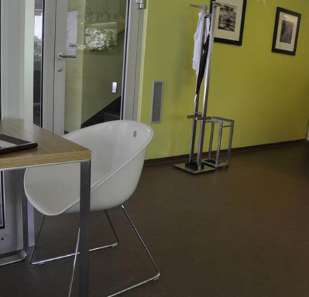 Натуральный линолеум 3874 walnut (Forbo Marmoleum Fresco)