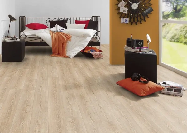 Ламинат Kronospan Super Natural Classic Дуб Стерлинг Натуральный K485